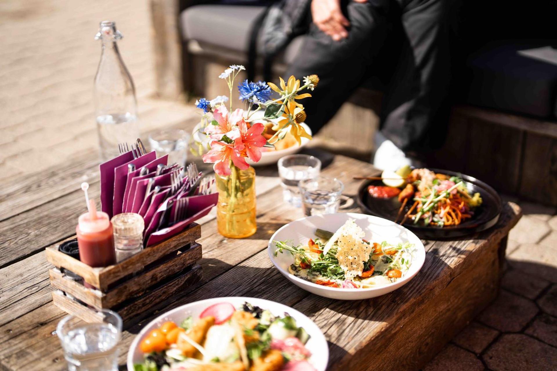 Hotel Restaurant Saint Roch Puy-Saint-Vincent Εξωτερικό φωτογραφία