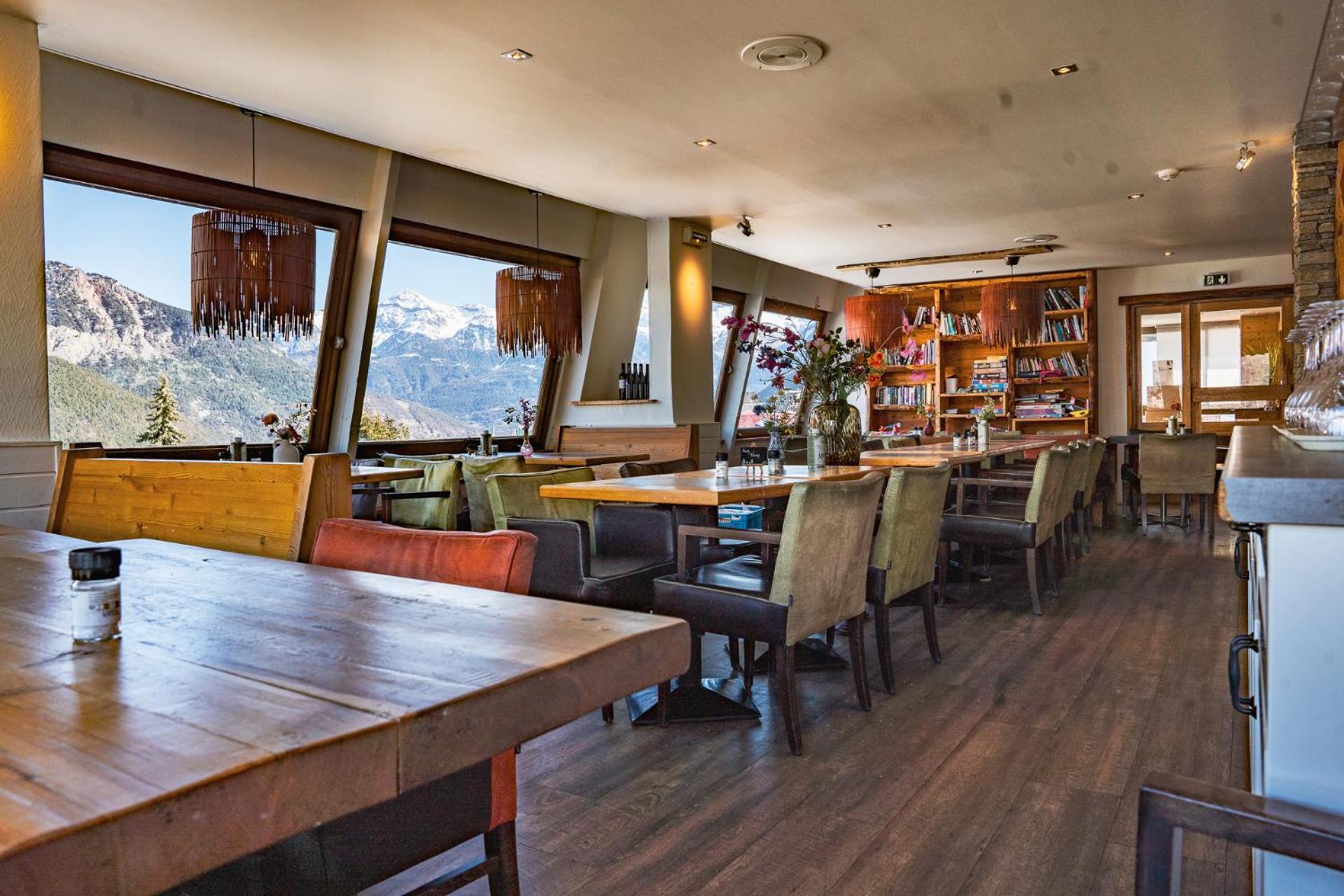 Hotel Restaurant Saint Roch Puy-Saint-Vincent Εξωτερικό φωτογραφία